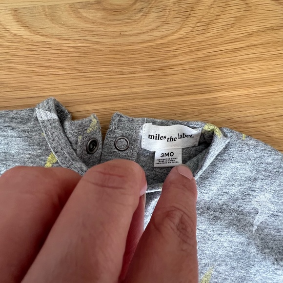 Miles the Label - baby girl lightening romper. Size 3 months - Picture 5 of 6